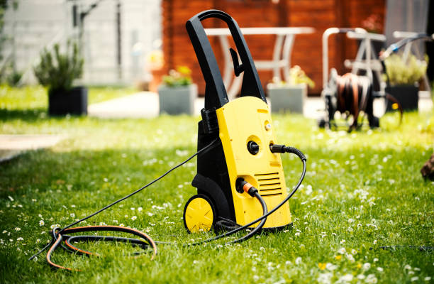 Best Sign and Awning Cleaning  in Bonadelle Ranchos, CA